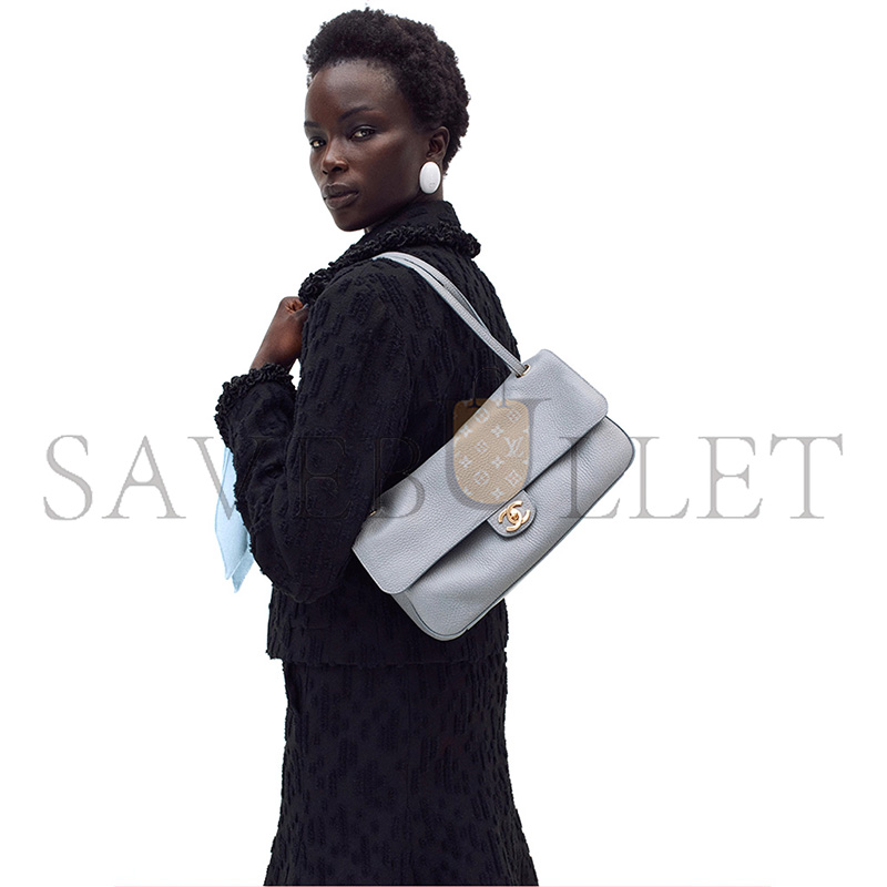CHANEL MAXI FLAP BAG AS6231 (32*19.5*10cm)